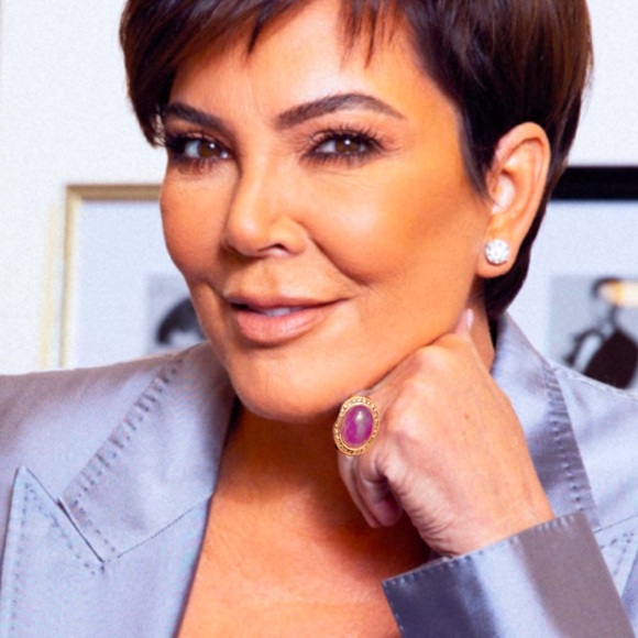 Beautiful Woman Beautiful Jewelry Blue Chalcedony Oval Cabochon Stone Ring - Picture 1 of 16